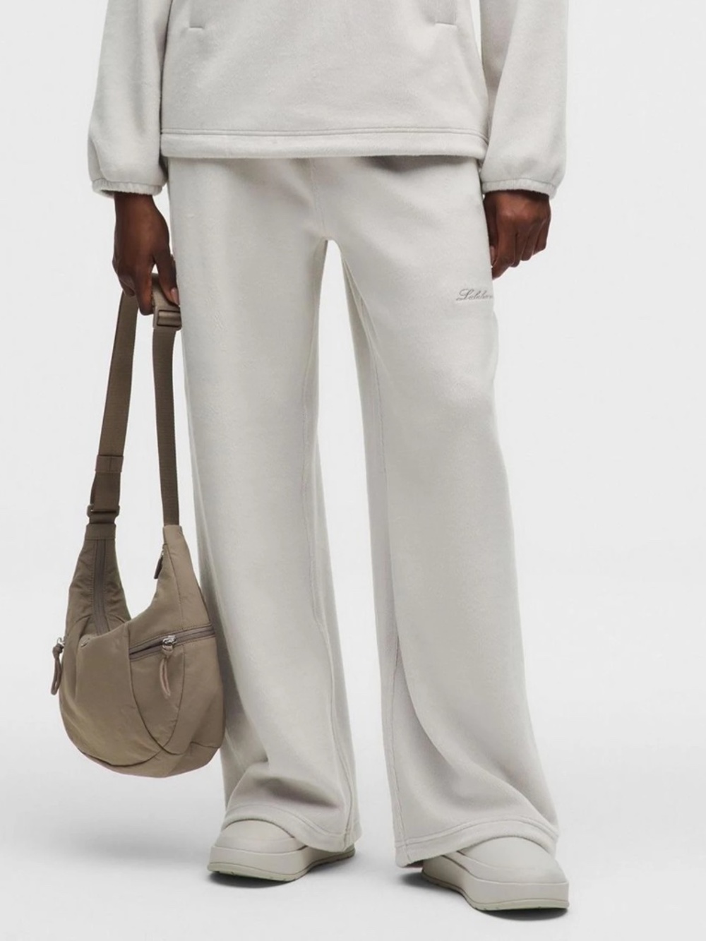 Lululemon | Plush Velour Mid-Rise Pant | Dove Grey | M